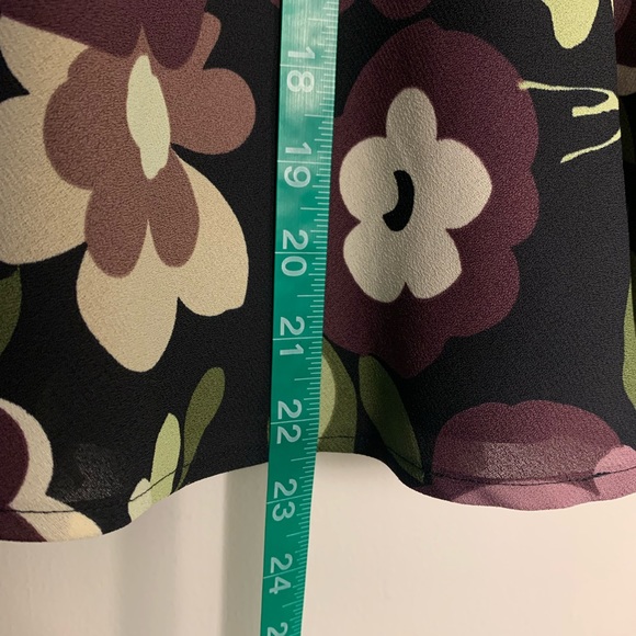 LOFT Mid Length Skirt - Picture 6 of 7